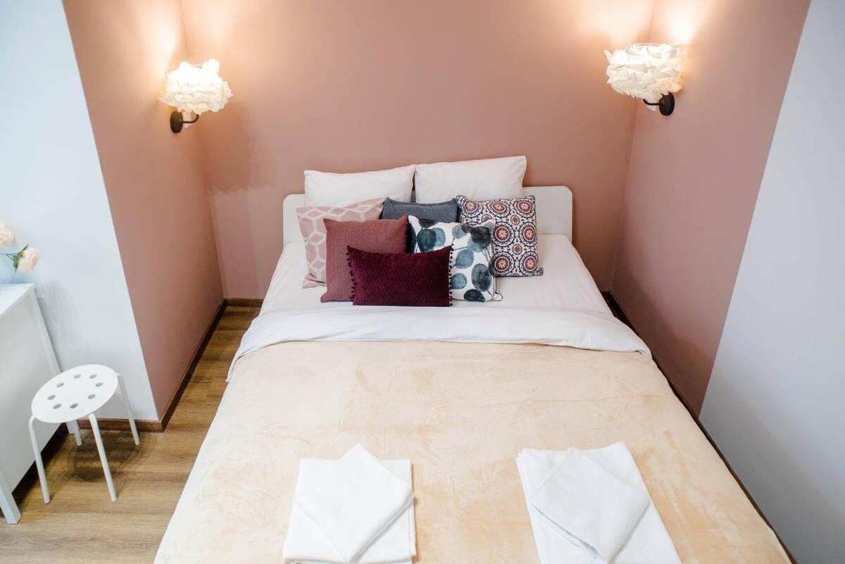 5 Bedrooms With Ac In Center Apartamento *