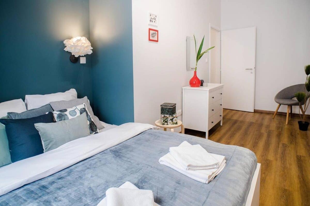 Apartmán 5 Bedrooms With Ac In Center